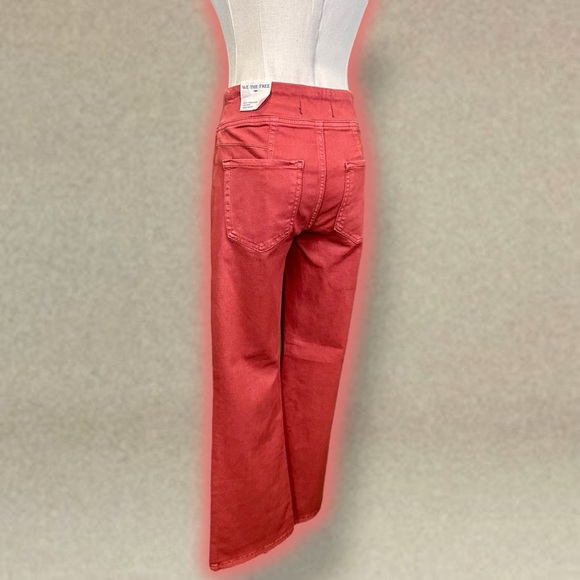 NWT We The Free ‘In My Feelings’ Mid-Rise Crop Bootcut Jeans in Maroon Size XS - Picture 10 of 16